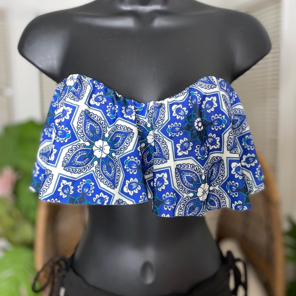 Stone Cold Fox X Beach Riot Frill Ruffle Strapless Bikini Top Size Medium - Picture 3 of 8